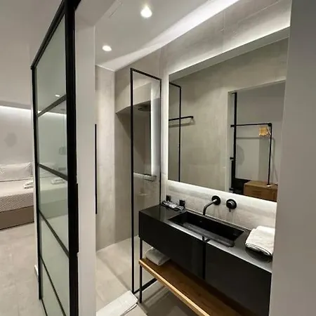 Bonita Luxury With Window *